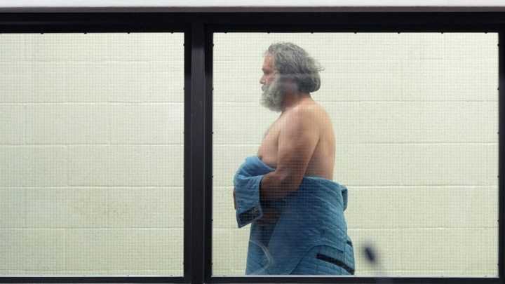 Jennifer Aniston gate-crasher deemed mentally incompetent, but defendant wants 2nd opinion