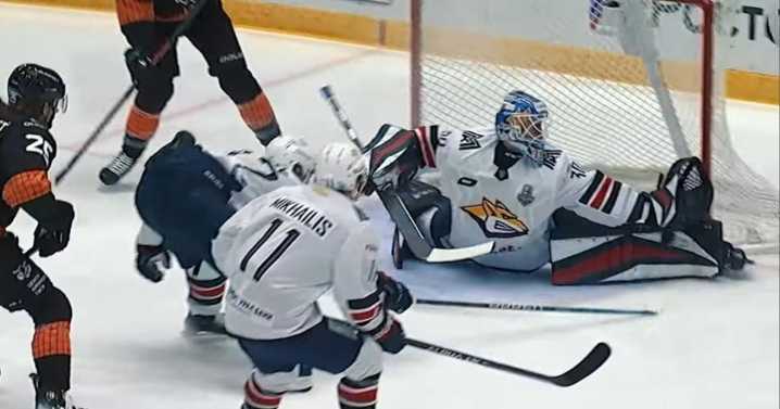 Avalanche sign goalie Ilya Nabokov to entry