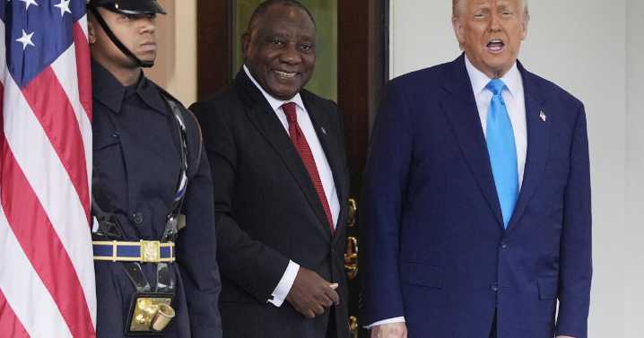 Trump confronta a Ramaphosa con afirmaciones infundadas sobre el asesinato de sudafricanos blancos