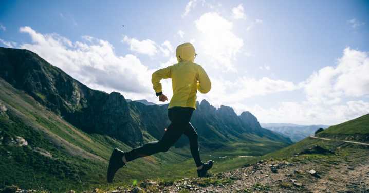 Mom runner wins 100K ultramarathon, breastfeeding along the way