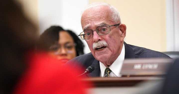 Rep. Gerry Connolly, 75, has died, family statement says