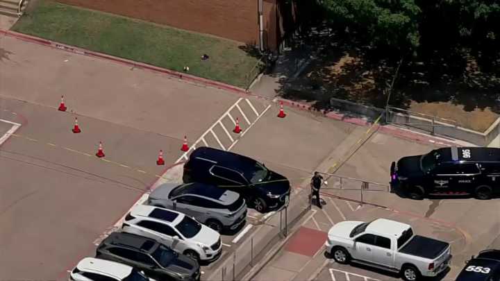 1 in custody after adult stabbed outside Fort Worth elementary school