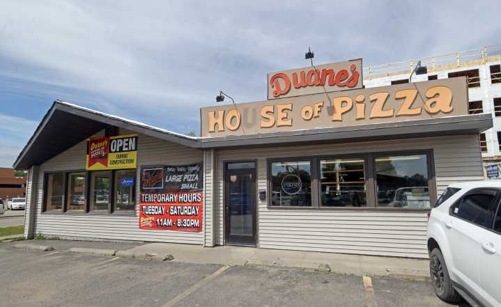 Grab a nostalgic slice before Duane's House of Pizza moves
