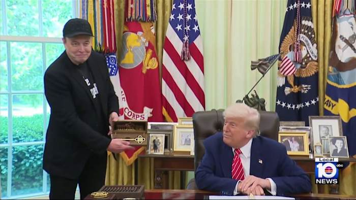 While next to Elon Musk, Trump says he’d ‘look at the facts’ to consider pardoning Sean ‘Diddy’ Combs