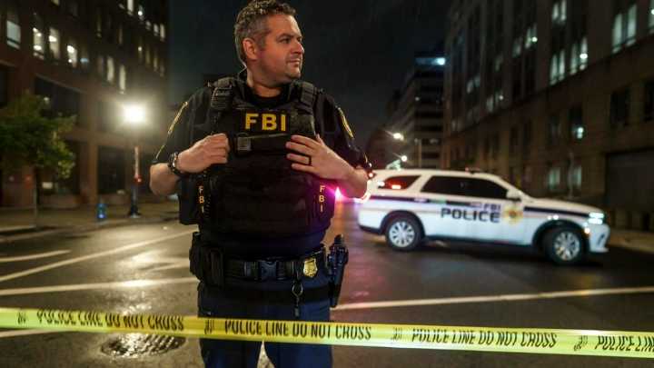 El asesino propalestino de Washington disparó 21 veces a la pareja y los remató en el suelo