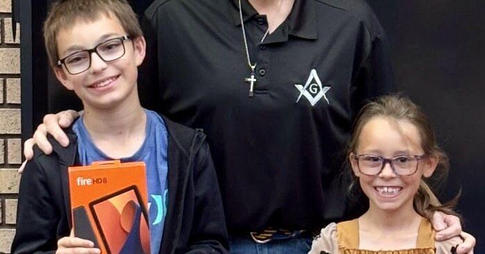 Masons award 27 ‘Kindles for Kids’