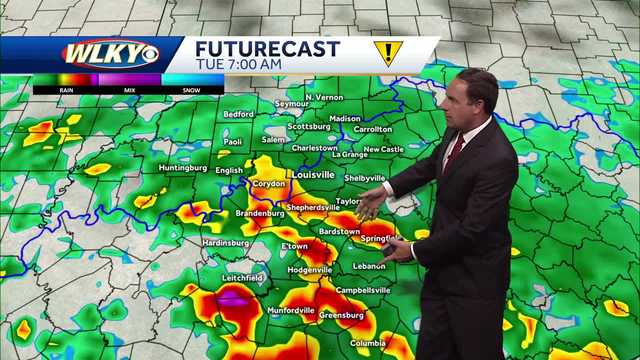 Scattered showers arrive Tuesday morning