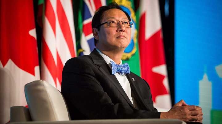 Santa Ono selected as next University of Florida president