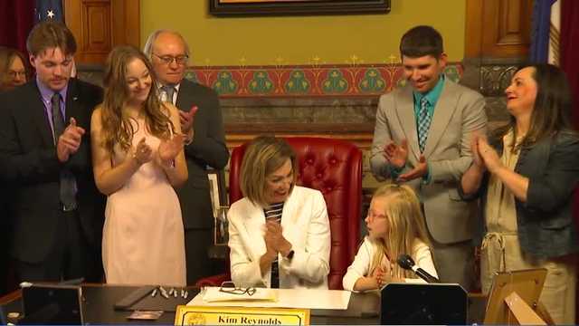 Grinnell mom's fight for pediatric hospice care leads to new Iowa law