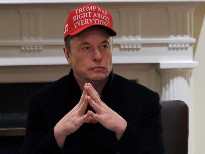 Elon Musk deja la política al convertirse en un lastre para Trump tras ahorrar sólo el 8,7% de lo que prometió