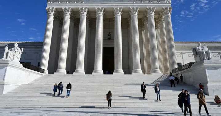 Corte Suprema permite a Trump revocar Parole a más de 500.000 inmigrantes