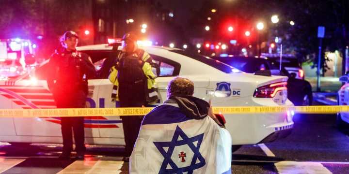 Los videos e imágenes del arresto y la escena tras el asesinato de diplomáticos israelíes en Washington