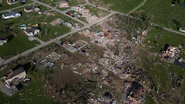 Severe storms and tornadoes leave 28 dead across central and eastern US