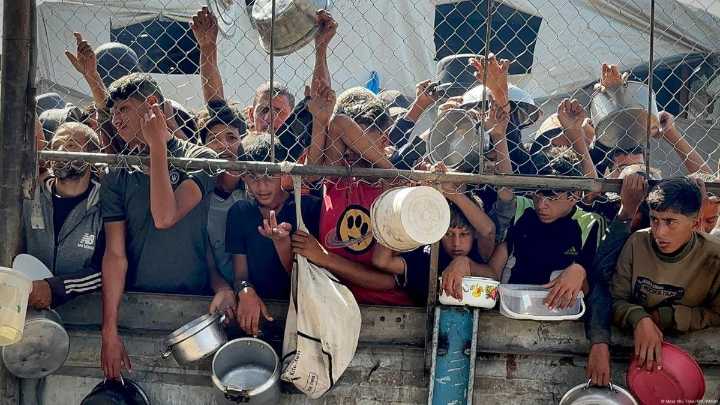 Ante distribución “caótica”, Israel y la ONU se lanzan acusaciones mutuas por ayuda a Gaza