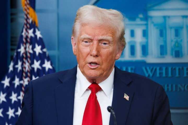 Fallo judicial anula parte de los aranceles de Trump, pero la Casa Blanca ya prepara su reemplazo