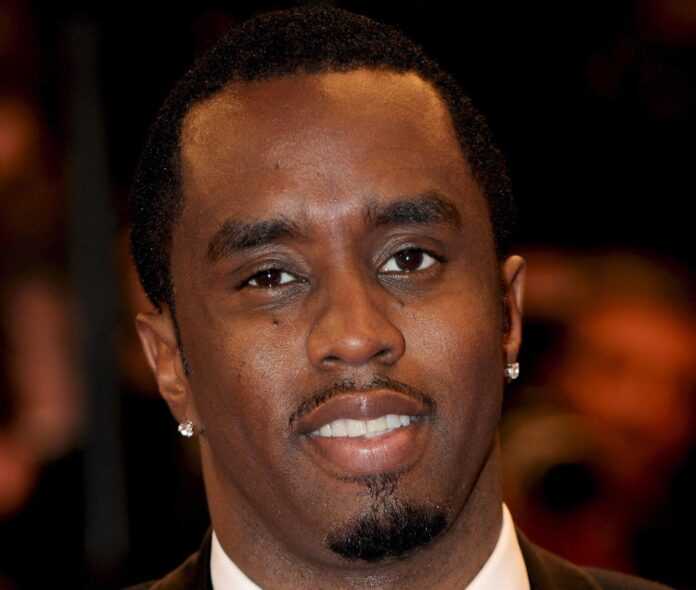 Víctima de Diddy rompe a llorar al describir los 'maratones sexuales' con prostitutos