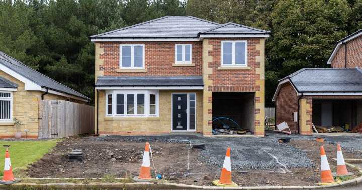 Driveway mistakes could see you hit with a £100 fine and invalidate insurance