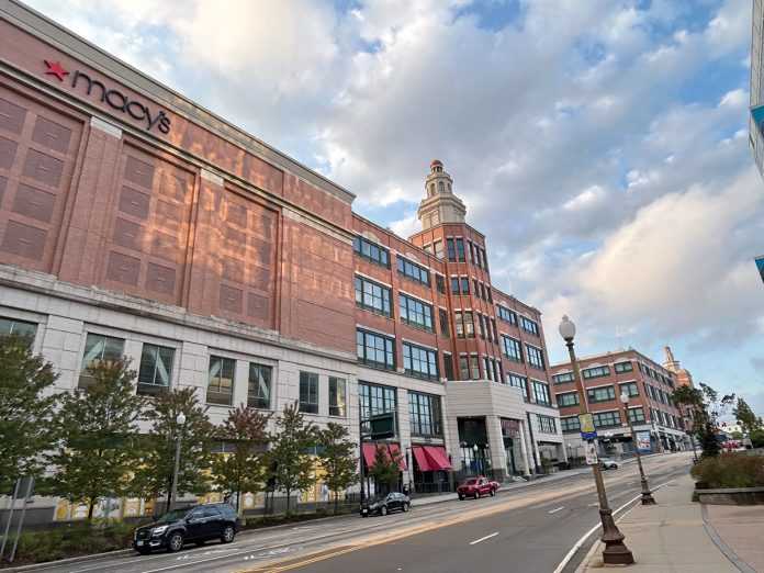 Providence Place mall receiver named U.S. Bankruptcy Court judge