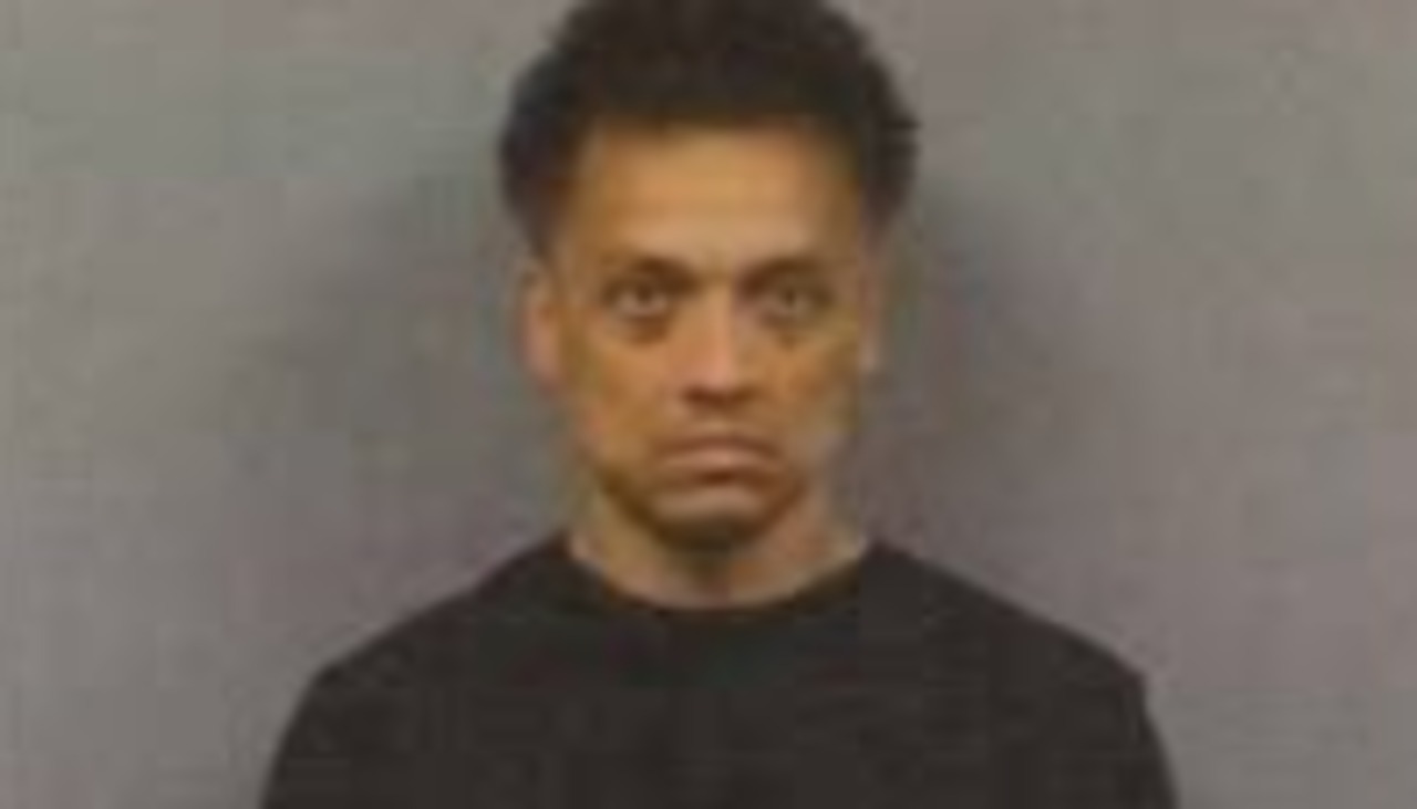 North Alabama teacher accused of sex with 14