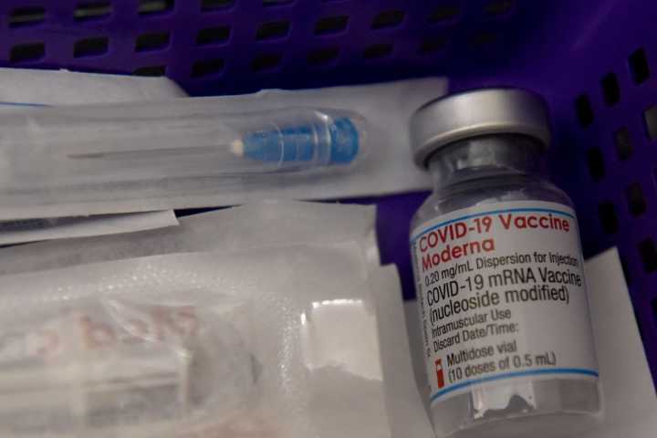 FDA OKs new Moderna COVID-19 vaccine for 65+, others with conditions
