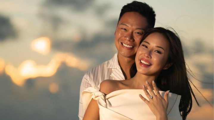 987FM DJ Germaine Tan and Zouk CEO Andrew Li announce engagement