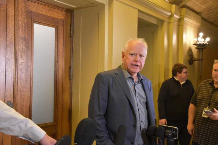 Walz calls one-day special session of Minnesota Legislature