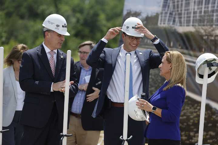 Officials break ground on new state Crime Laboratory in North Little Rock