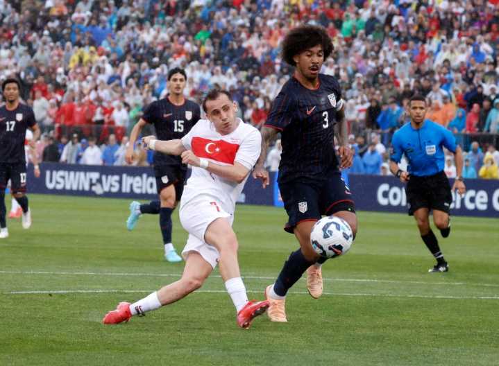 Turkey rallies for 2-1 win in friendly against US, which loses 3rd straight under Pochettino