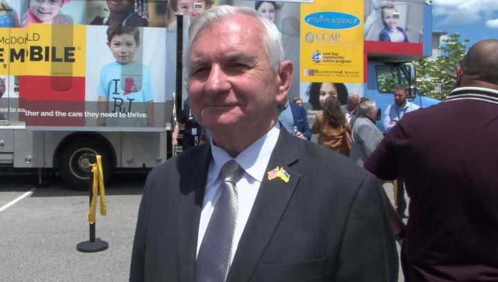 Reed: 17,000 Rhode Islanders would be kicked off SNAP with Trump bill