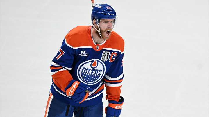 Connor McDavid joins Wayne Gretzky, Mark Messier in elite NHL club