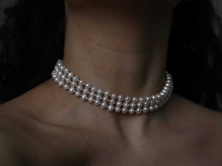 Canadian jewelry brand aims to redefine pearl jewelry