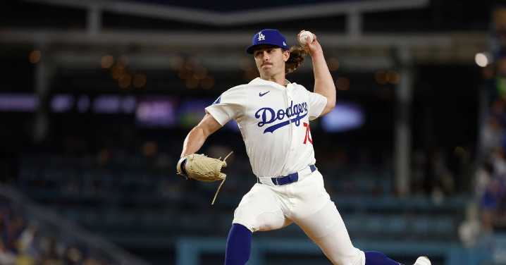 Dodgers call up Wrobleski, option Knack to Triple