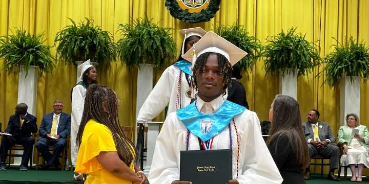 LCPS Class of 2025 sets record, celebrates during graduation ceremonies