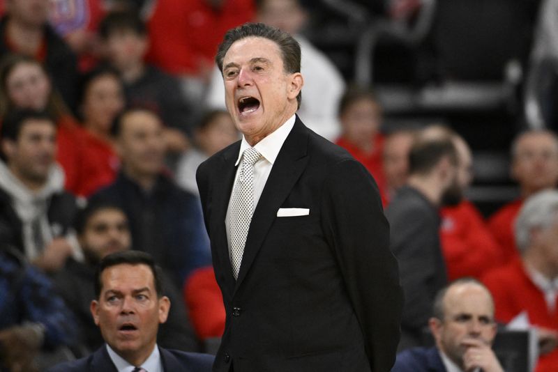 Rick Pitino says he would ‘absolutely not’ coach Knicks