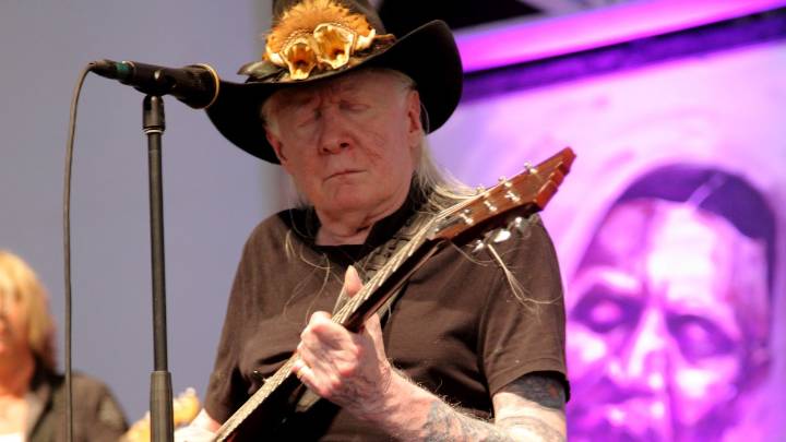Judge settles feud over estate of late Johnny Winter