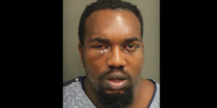 Florida man — 6'2'', 280 lbs — chokes cop after bailing on $50 pizza bill, police say. But fellow officer's fist intervenes.