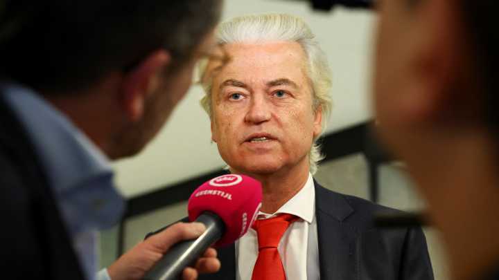 Dutch government collapses over asylum dispute