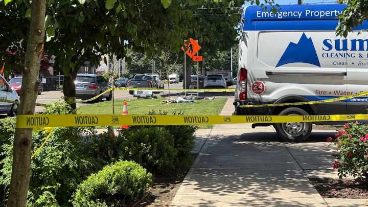 Stabbing attack at Oregon homeless shelter injures a dozen people