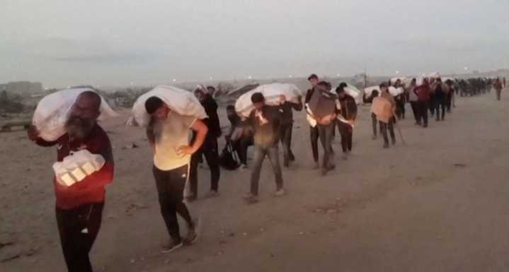 Gaza officials say Israeli forces killed 27 heading to aid site. Israel says it fired near suspects