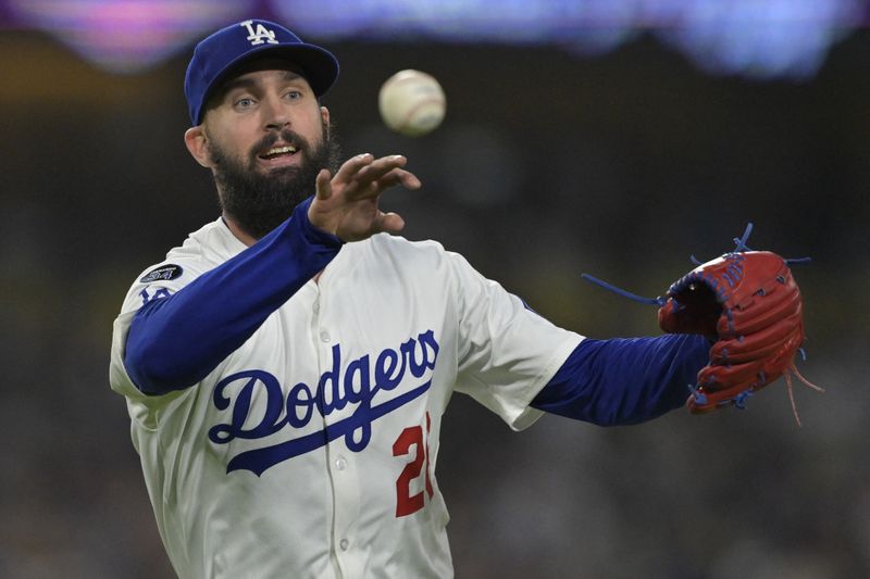 Dodgers place RHP Tony Gonsolin (elbow) on 15