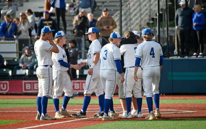 La Center’s comeback attempt falls just short in 1A baseball state championship against Bellevue Christian