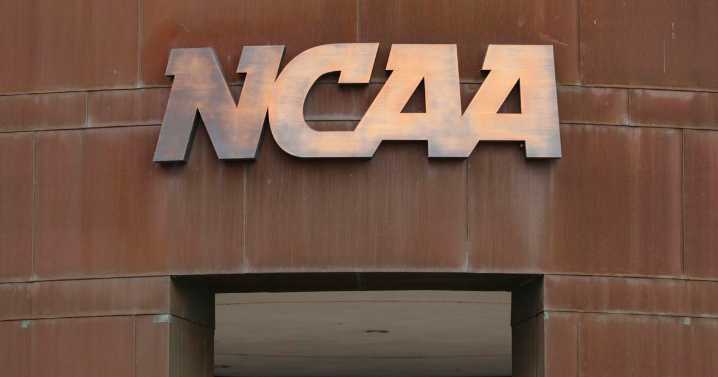 U.S. judge approves $2.8 billion settlement, paving way for colleges to pay athletes millions