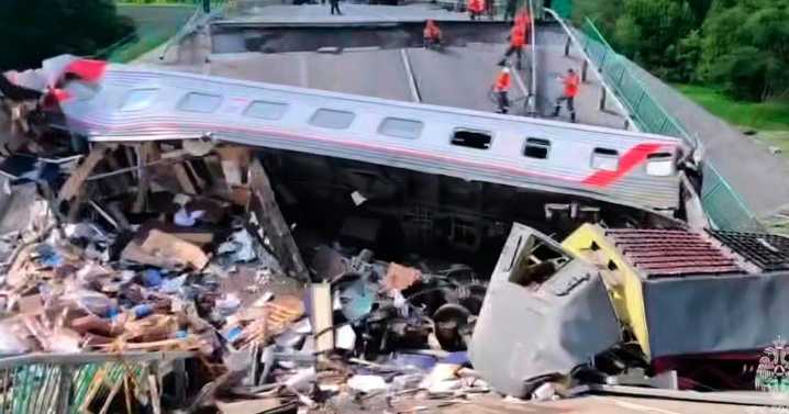 Seven dead as two bridges in Russia collapse after explosions