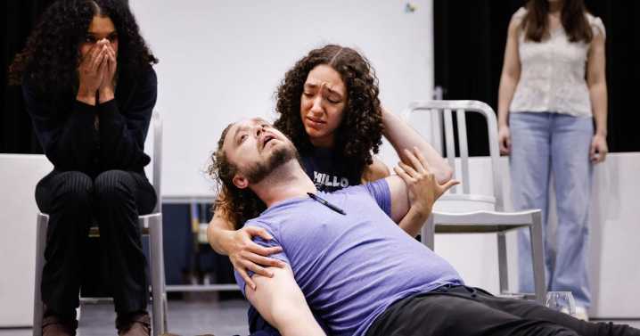 Elon, UNCSA bring 'Hamlet,' free Shakespeare to the Triad