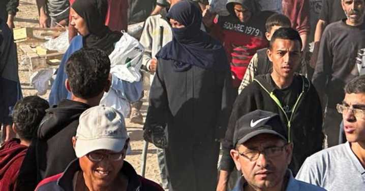 Al menos 22 fallecidos por disparos israelíes en centro de ayuda en Gaza