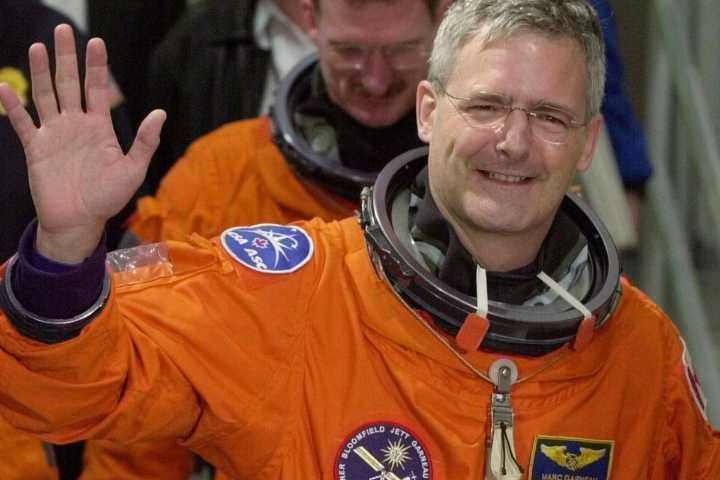 Marc Garneau left lasting legacy on Earth and in space, former colleagues say
