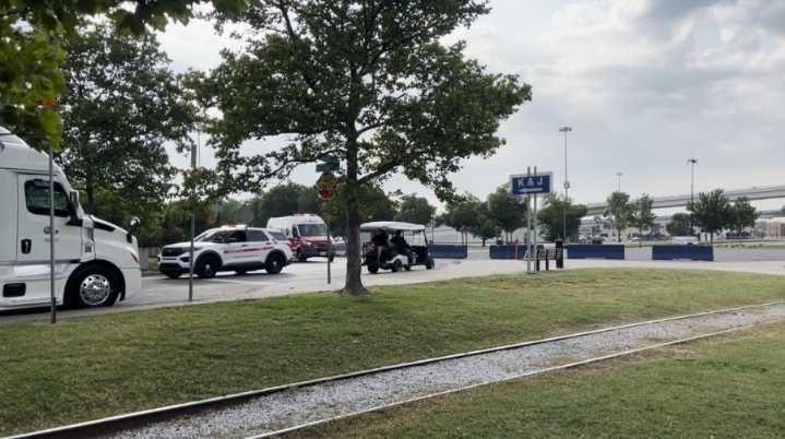 Crews attempt to rescue person from Cumberland River