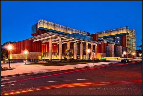 UM Ross Business School Starts Google AI Virtual Teaching Assistant