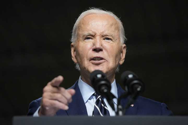 Biden descarta que otras personas decidieran por él durante su gobierno como lo afirma Trump