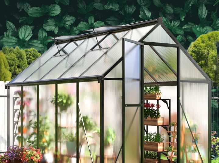 Walmart’s ‘exceptional, beneficial’ greenhouse is seeing a major discount